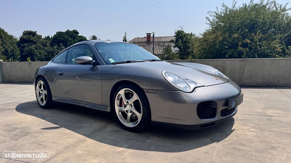 Porsche 911 (996) Carrera 4S - 26