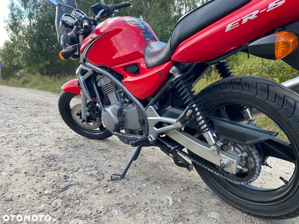 Kawasaki ER - 12