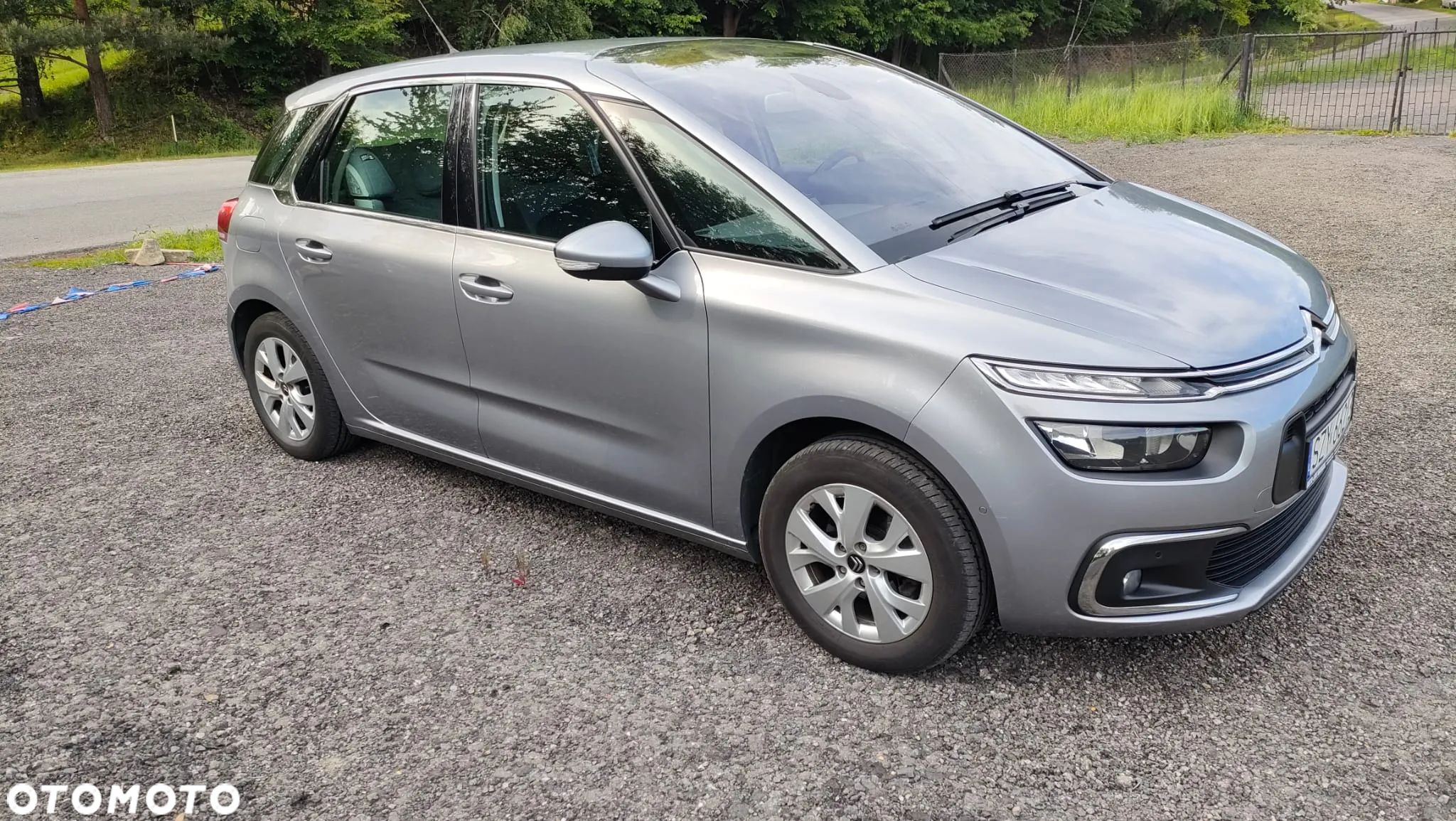 Citroën C4 Picasso 1.6 BlueHDi MoreLife - 1