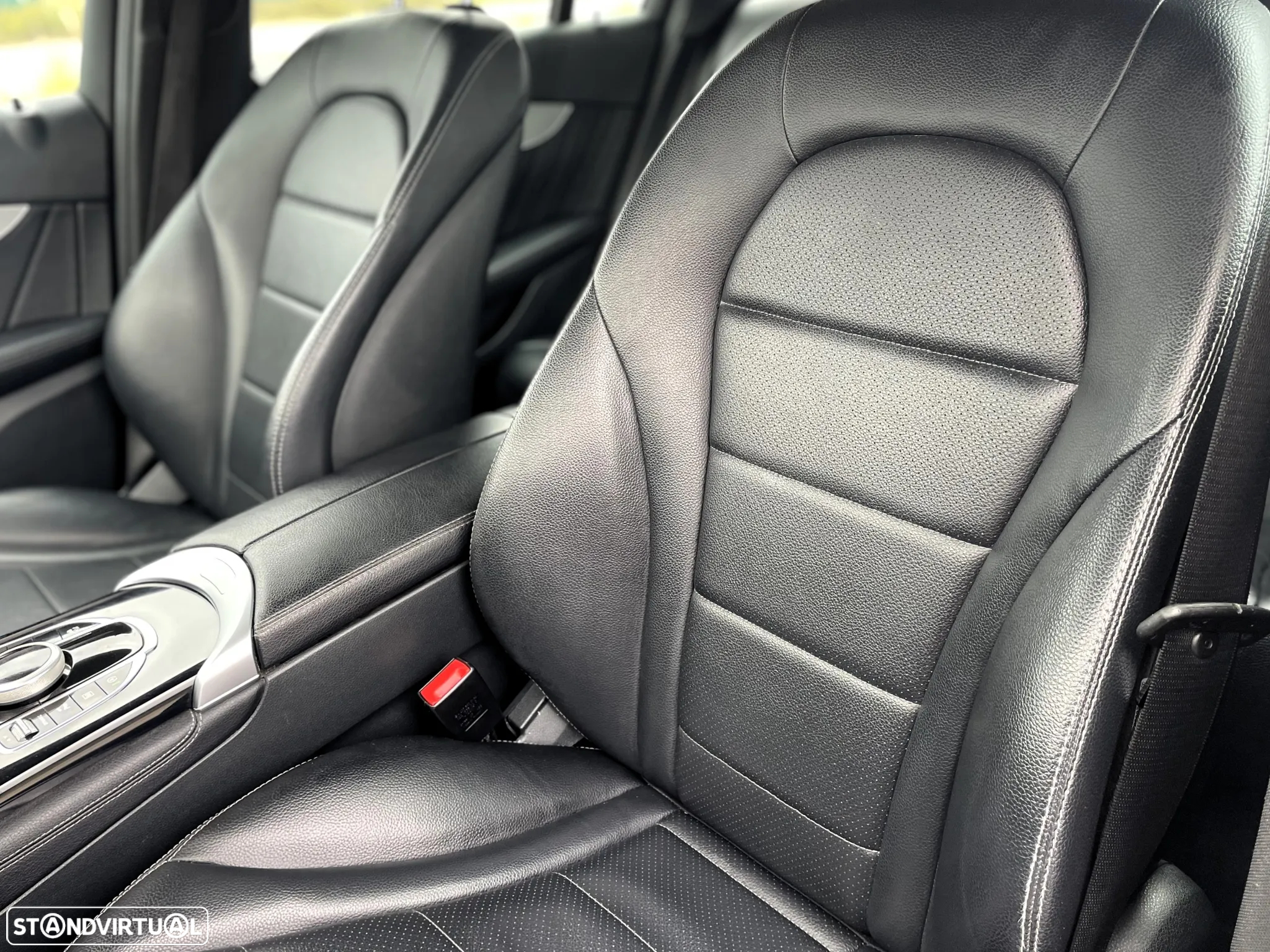 Mercedes-Benz GLC 250 d Off-Road 4-Matic - 29