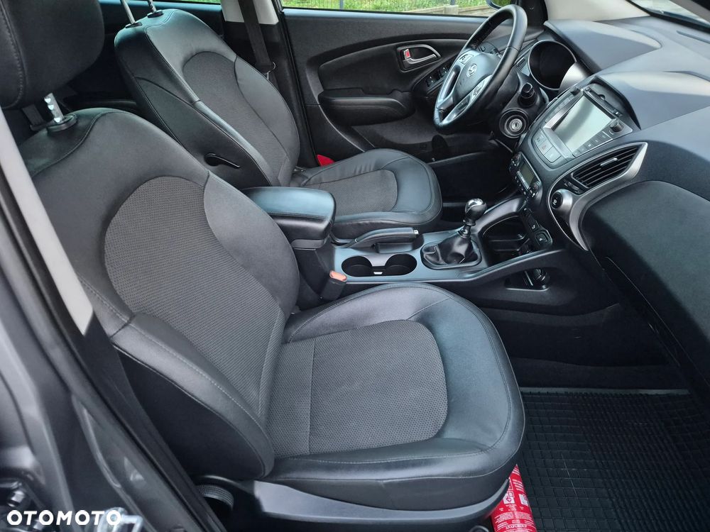 Hyundai ix35 2.0 CRDi 2WD Trend - 24