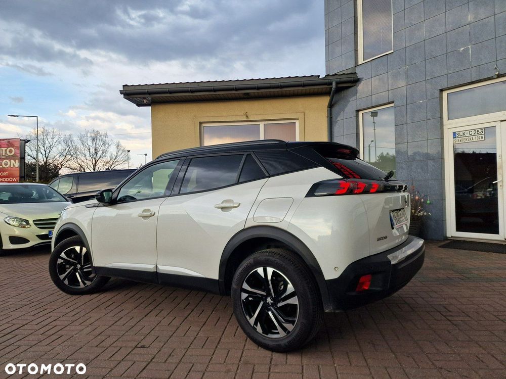 Peugeot 2008 1.5 BlueHDi GT S&S EAT8 - 8