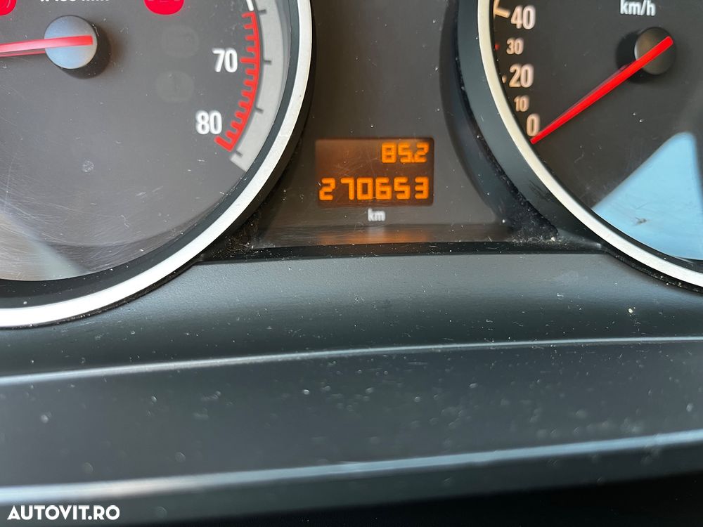 Opel Zafira - 6