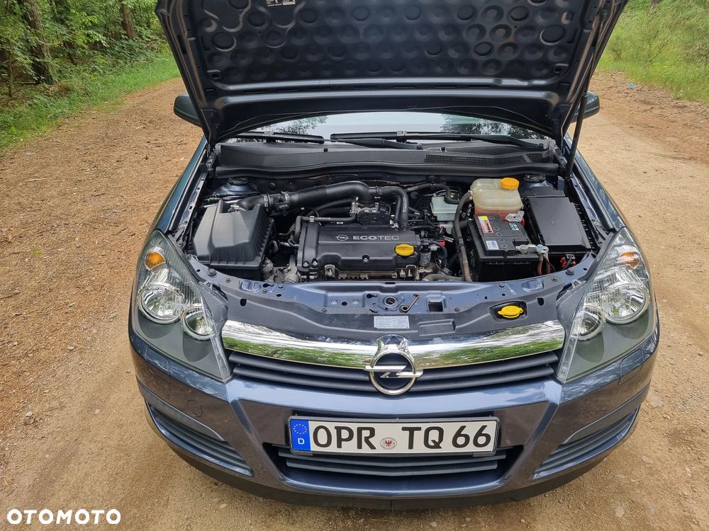 Opel Astra 1.4 NJoy - 29