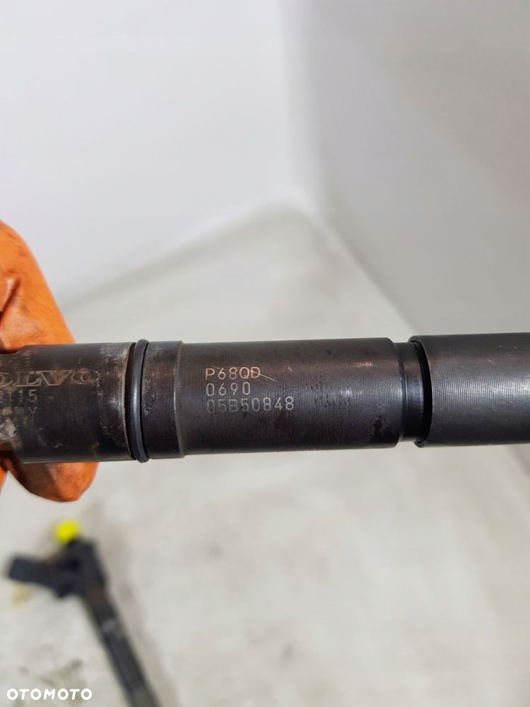 wtryskiwacz paliwa 31452115 volvo s60 v60 s80 2.0d d4204t5 - 6