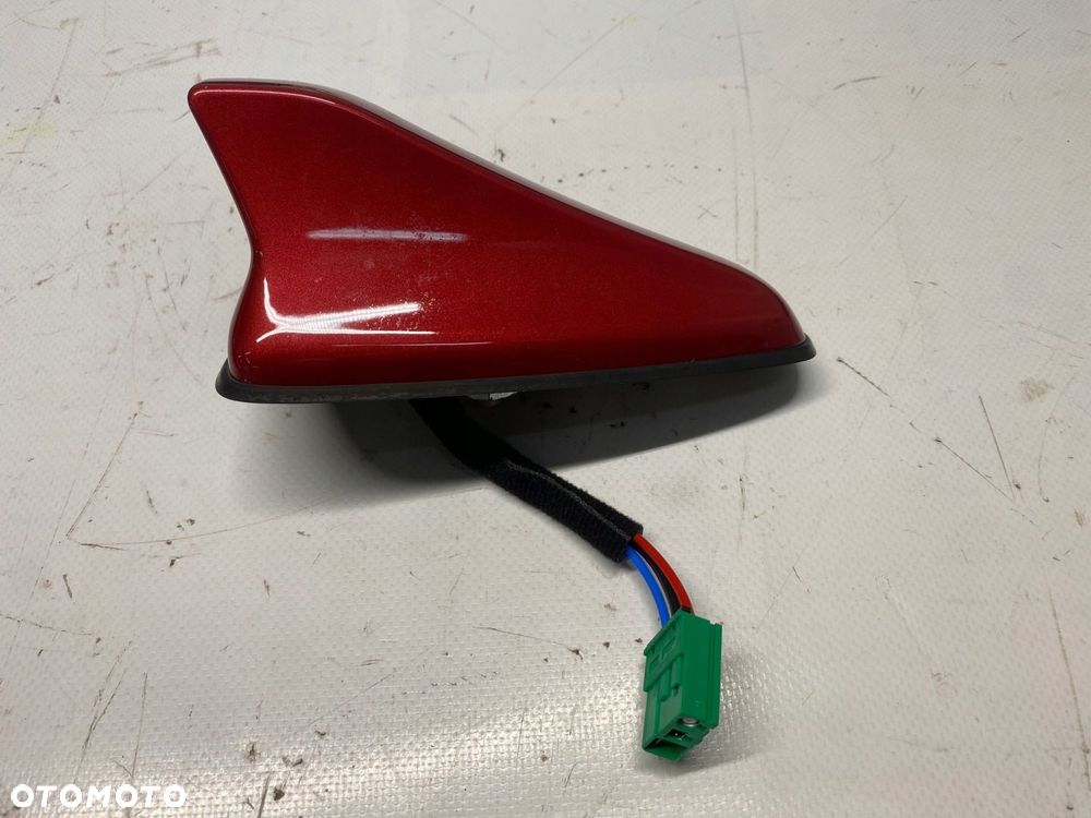 ANTENA DACHOWA NAVI GPS KIA XCEED 17-25 96210-J7700 KOLOR AA9 - 2