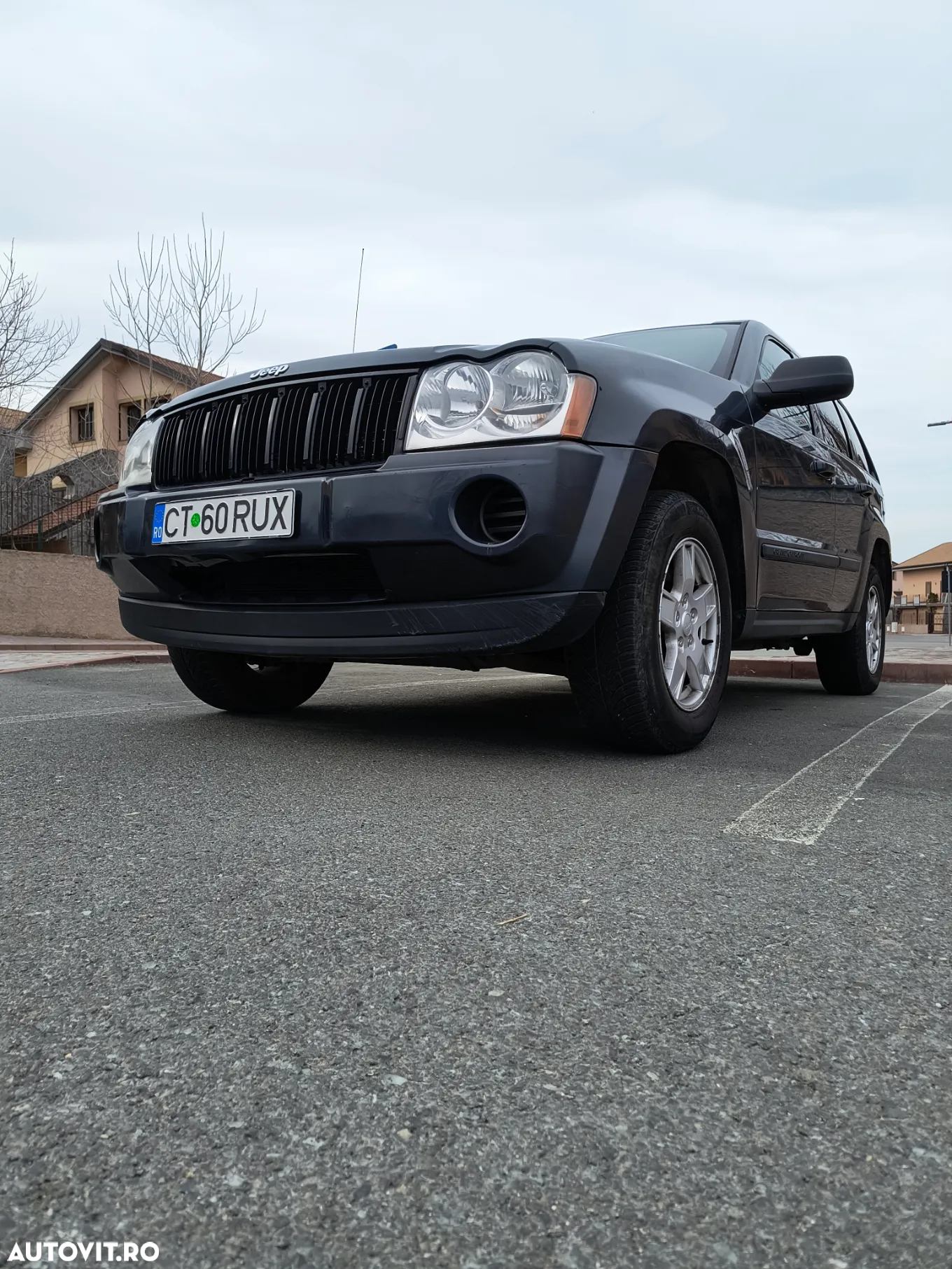 Jeep Grand Cherokee - 8