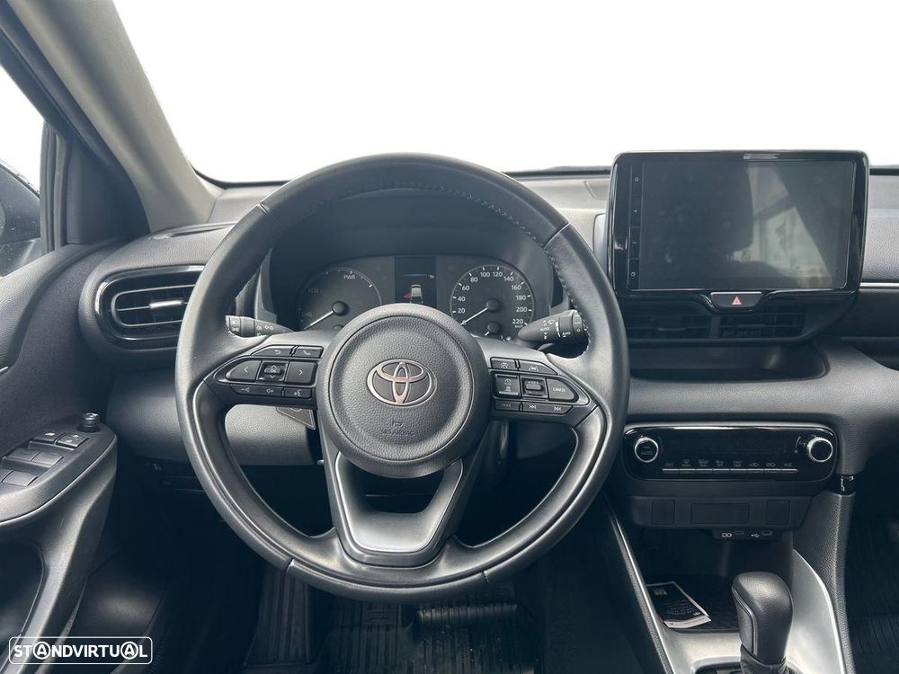 Toyota Yaris - 11
