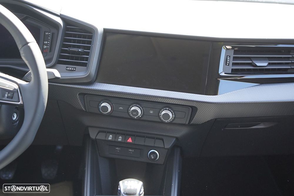 Audi A1 Sportback 25 TFSI Advanced - 6