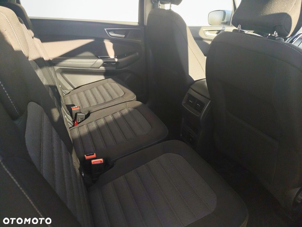 Ford S-Max - 18