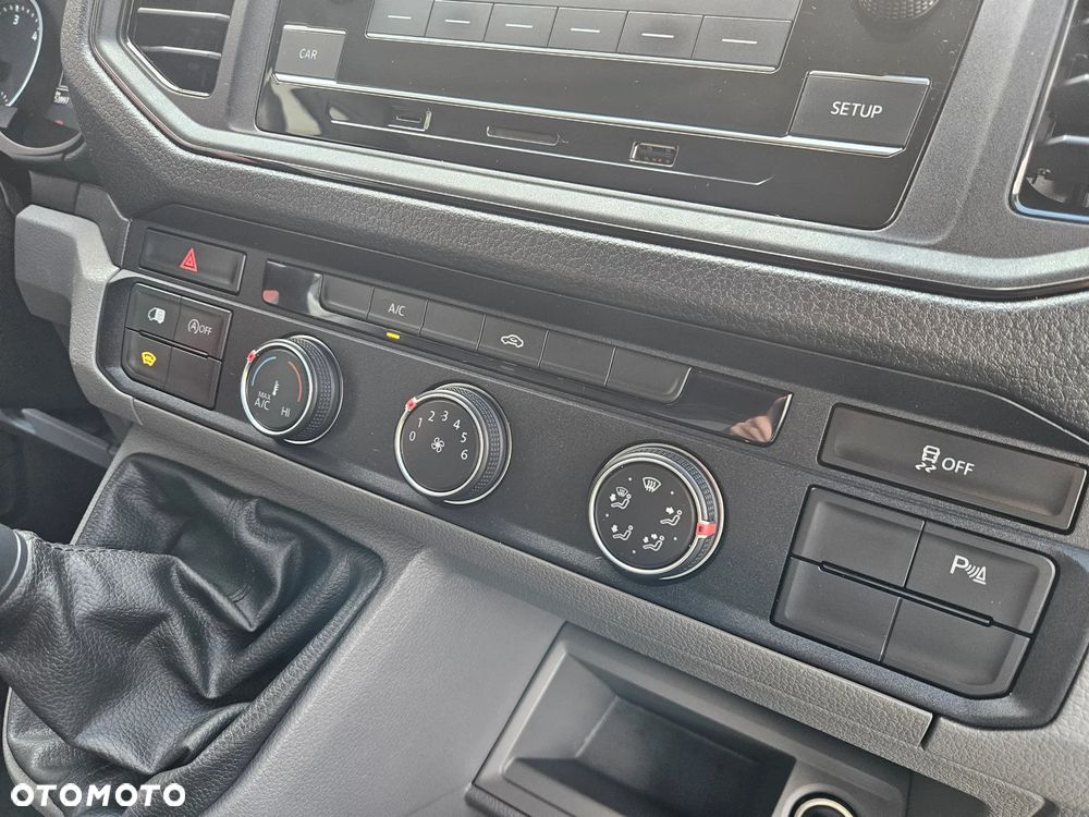 Volkswagen CRAFTER L2H1 2.0TDI 140KM - 17