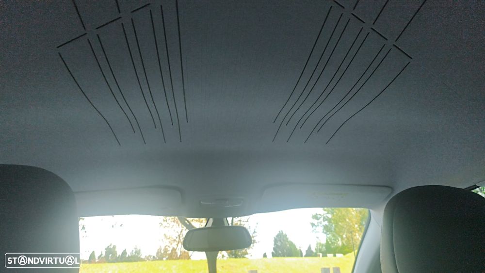 Peugeot 2008 1.6 BlueHDi Allure - 21