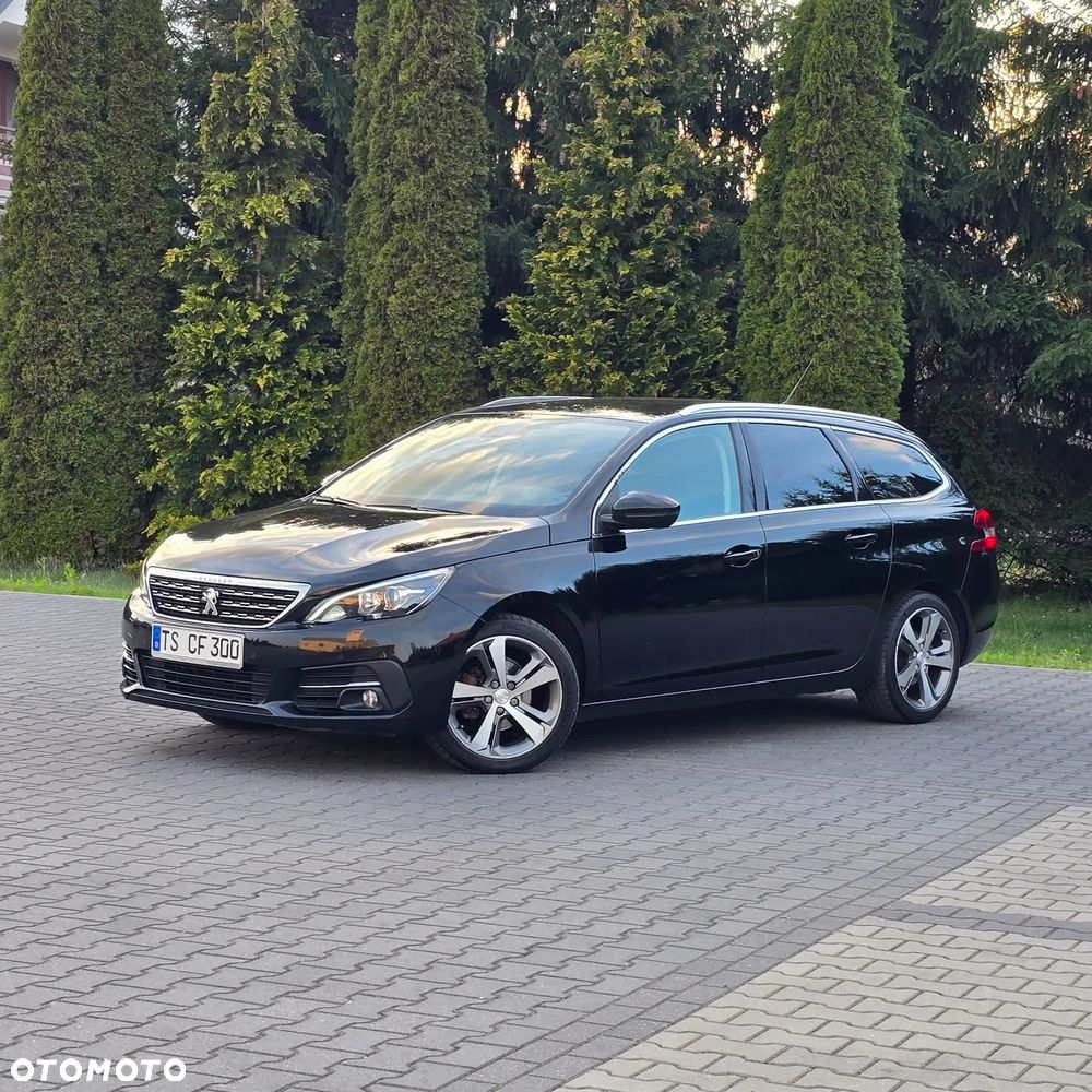 Peugeot 308 PureTech 130 GPF EAT8 Stop & Start Active Business-Paket - 8