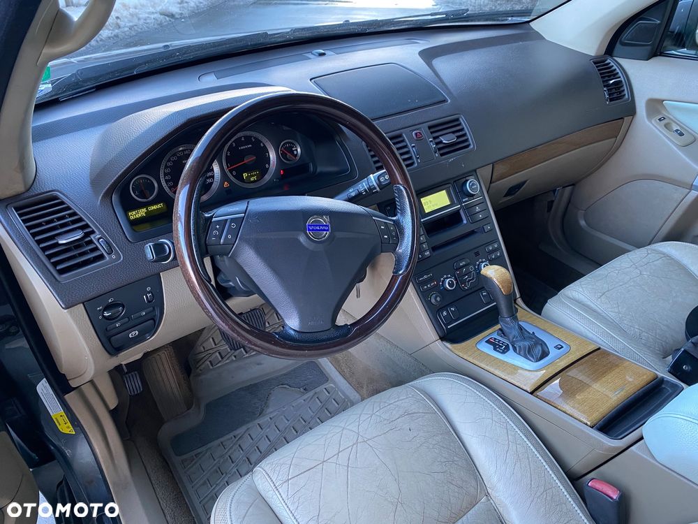 Volvo XC 90 - 7