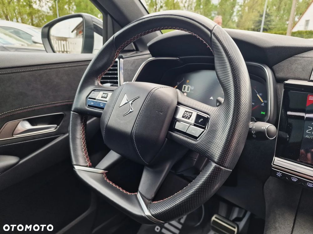 DS Automobiles DS 7 Crossback 1.6 PureTech Performance Line + - 35