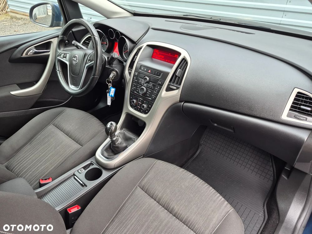 Opel Astra 1.4 T Enjoy - 21