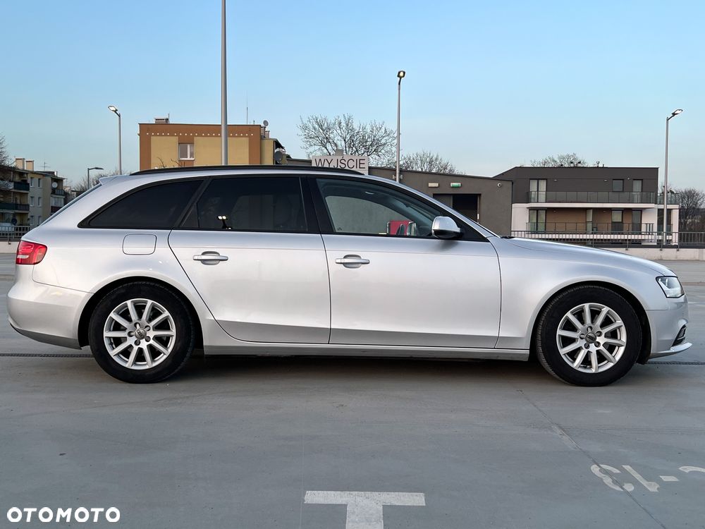 Audi A4 Avant 2.0 TDI DPF S line Sportpaket - 2