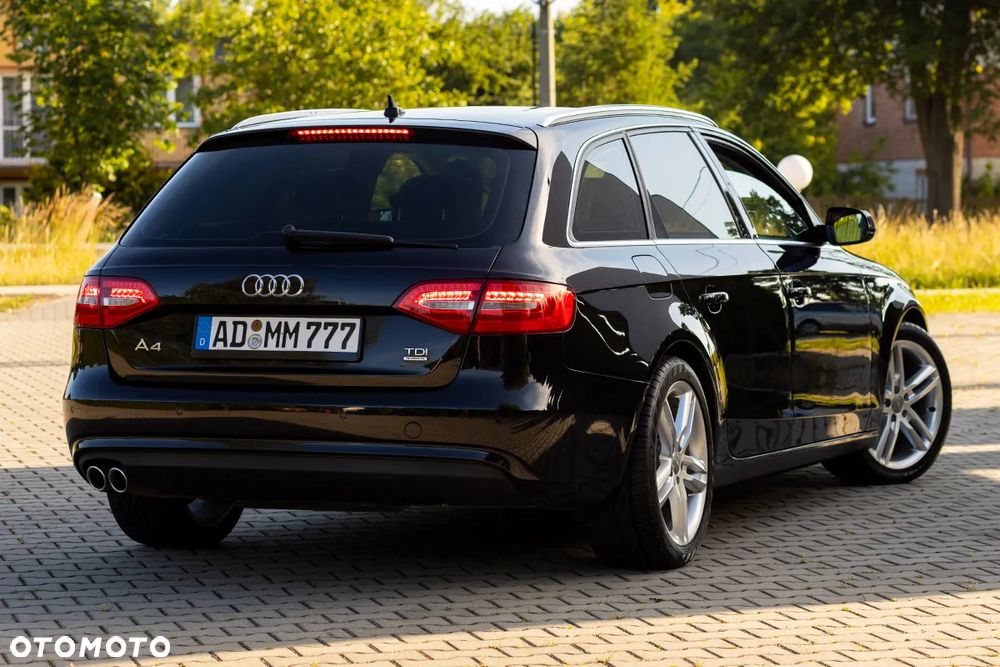 Audi A4 Avant 2.0 TDI DPF clean diesel quattro Attraction - 6