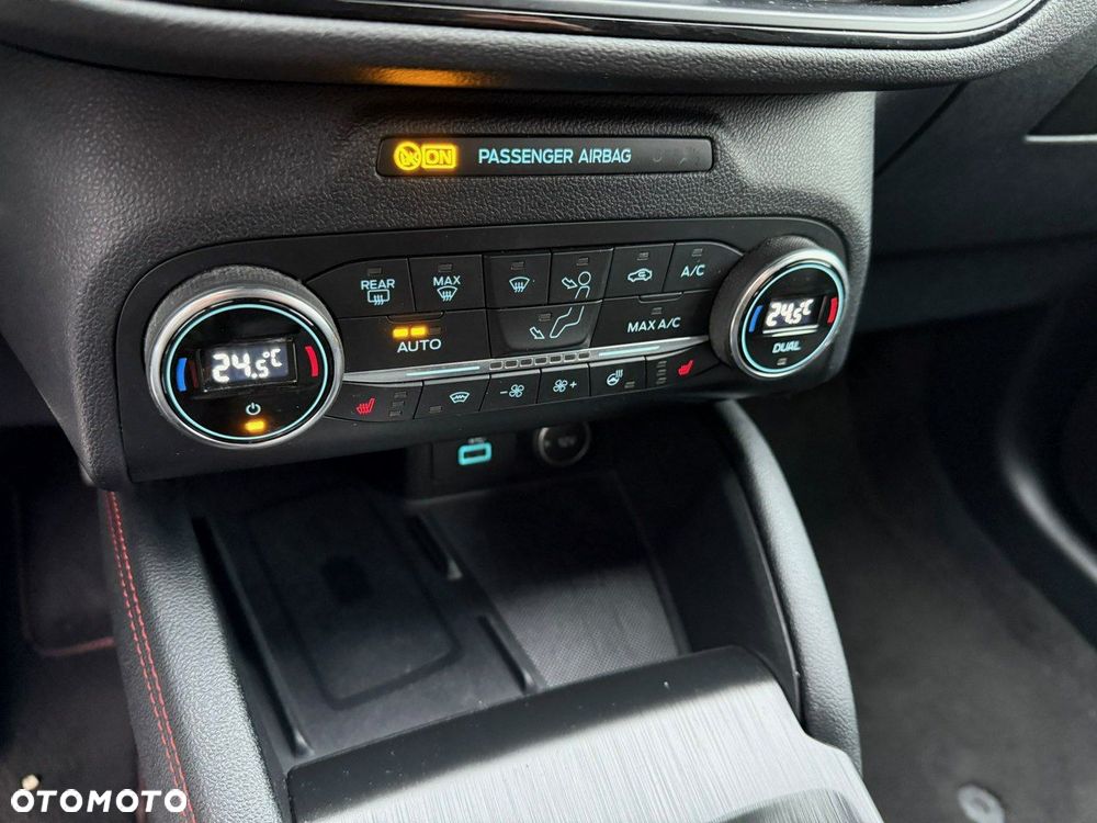 Ford Kuga - 15