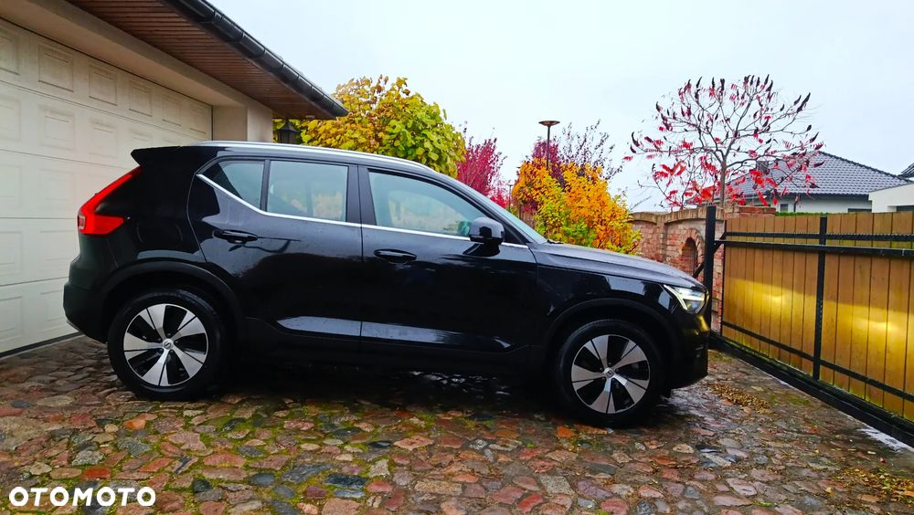 Volvo Xc40 2022 photo 2