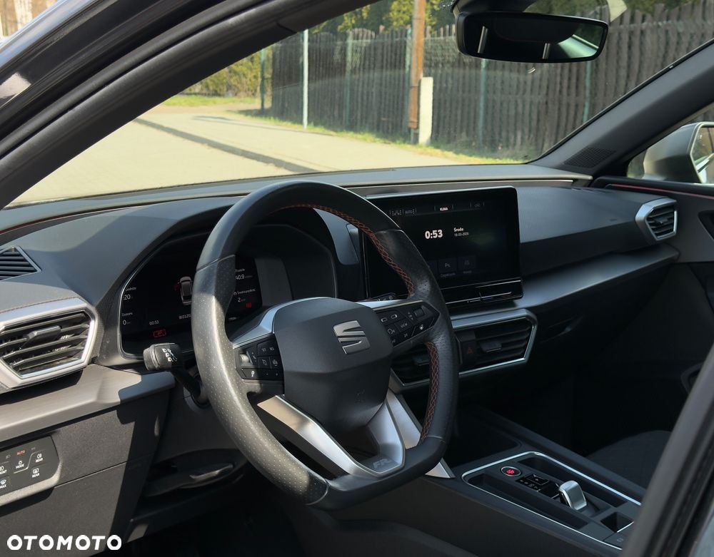 Seat Leon 1.5 eTSI OPF DSG FR Black Edition - 11