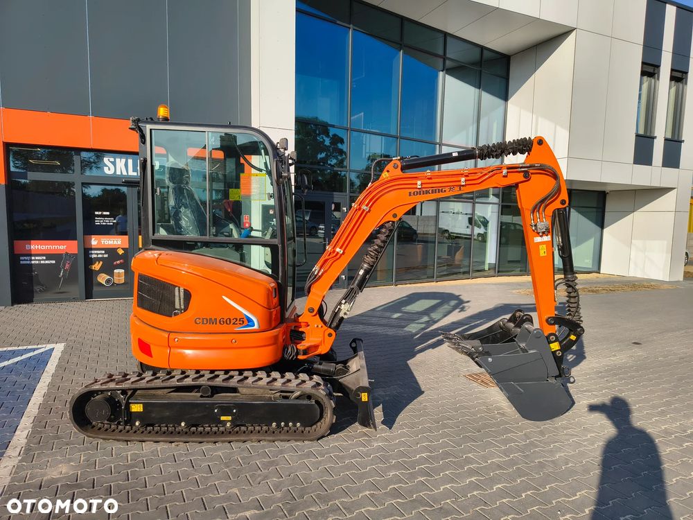 Kubota LONKING CDM6025 3 ŁYŻKI - 2