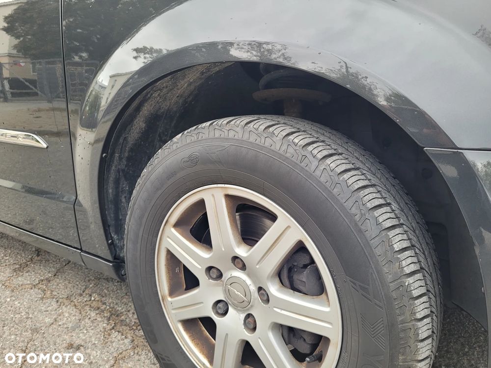 Chrysler Town & Country 3.6 Limited - 13