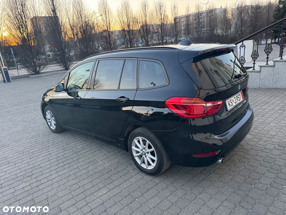 BMW Seria 2 216d GT Sport Line - 11