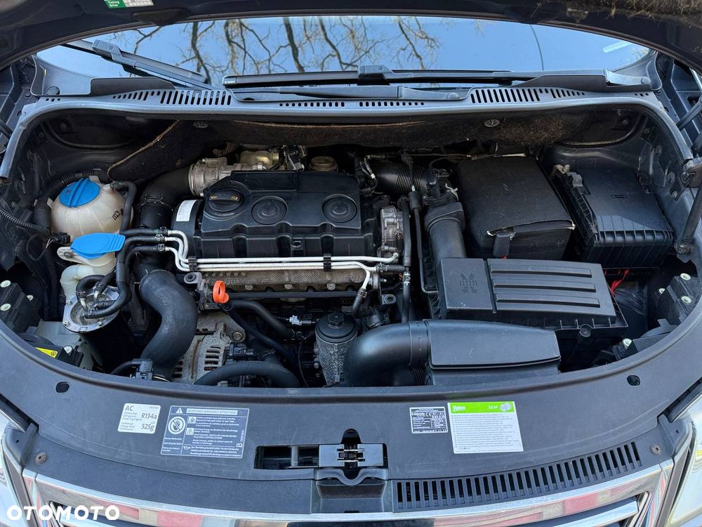 Volkswagen Touran 1.9 TDI Highline - 35
