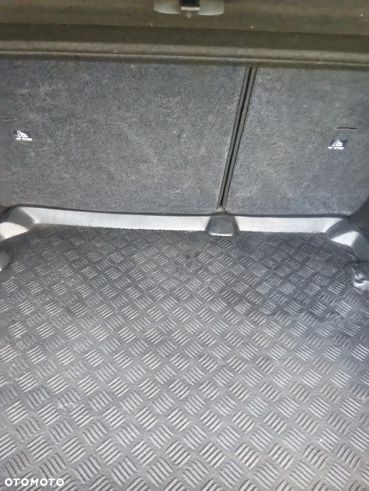 Citroën DS4 e-HDi 110 Chic - 13