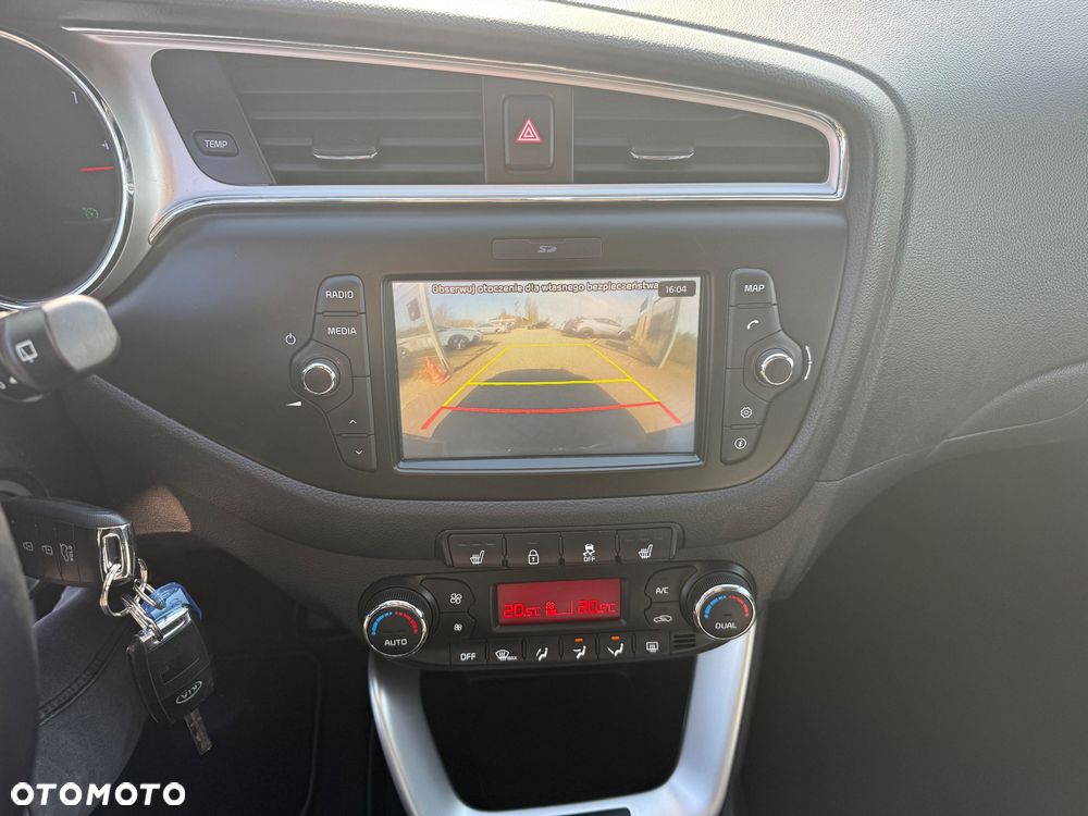 Kia Ceed 1.4 CVVT Dream-Team Edition - 16