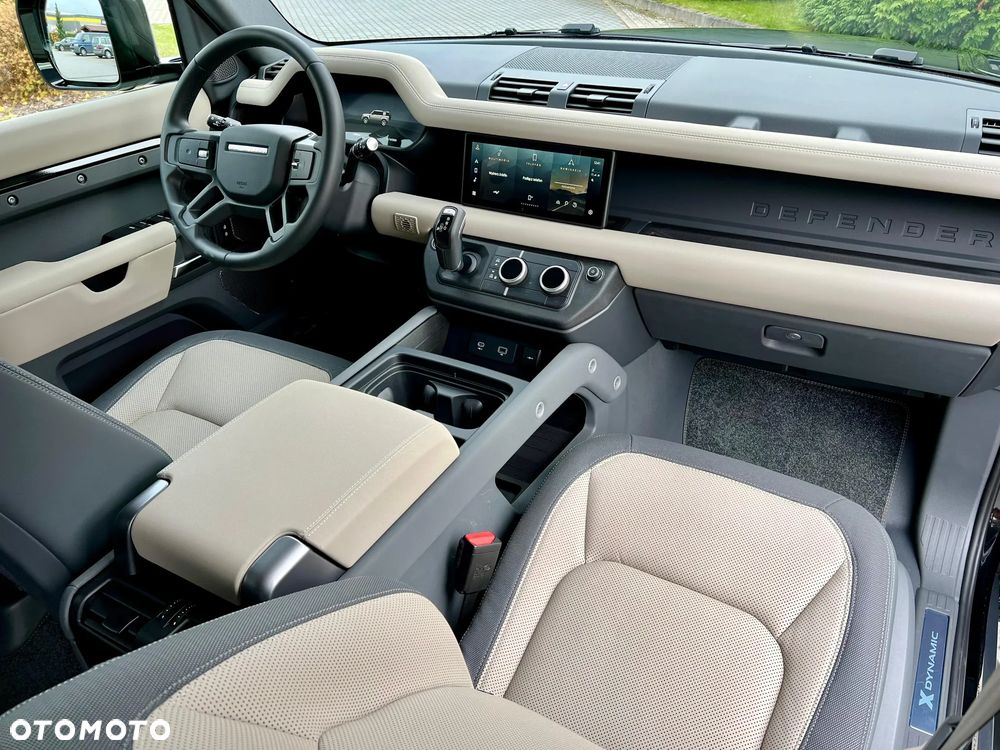 Land Rover Defender 3.0 D300 mHEV X-Dynamic SE - 21