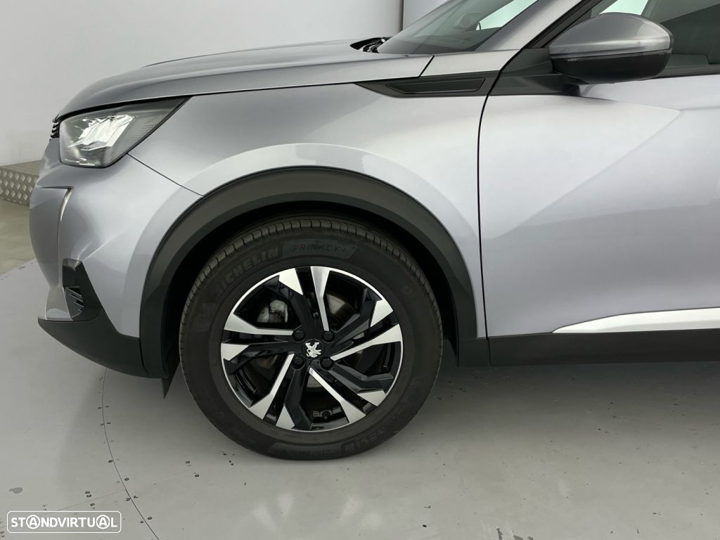 Peugeot 2008 1.2 PureTech Allure - 20