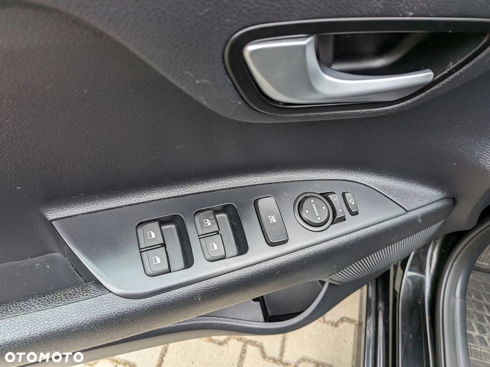 Kia Rio 1.2 Business Line - 17
