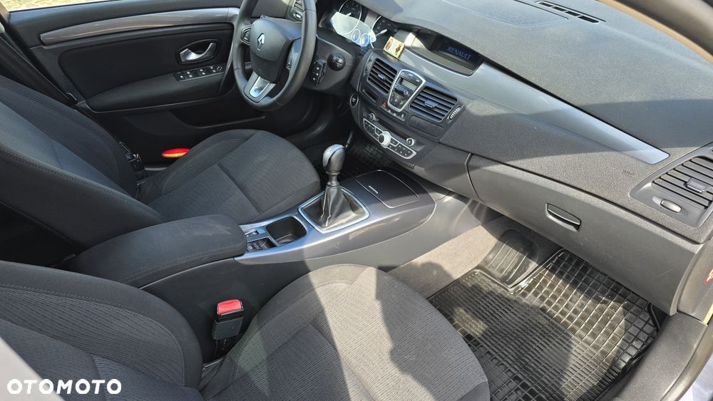 Renault Laguna - 26