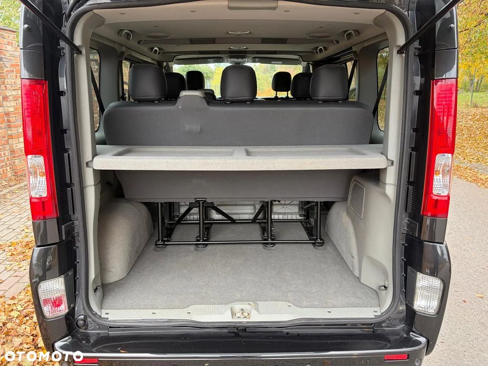 Renault Trafic Grand Passenger Pack Clim - 20