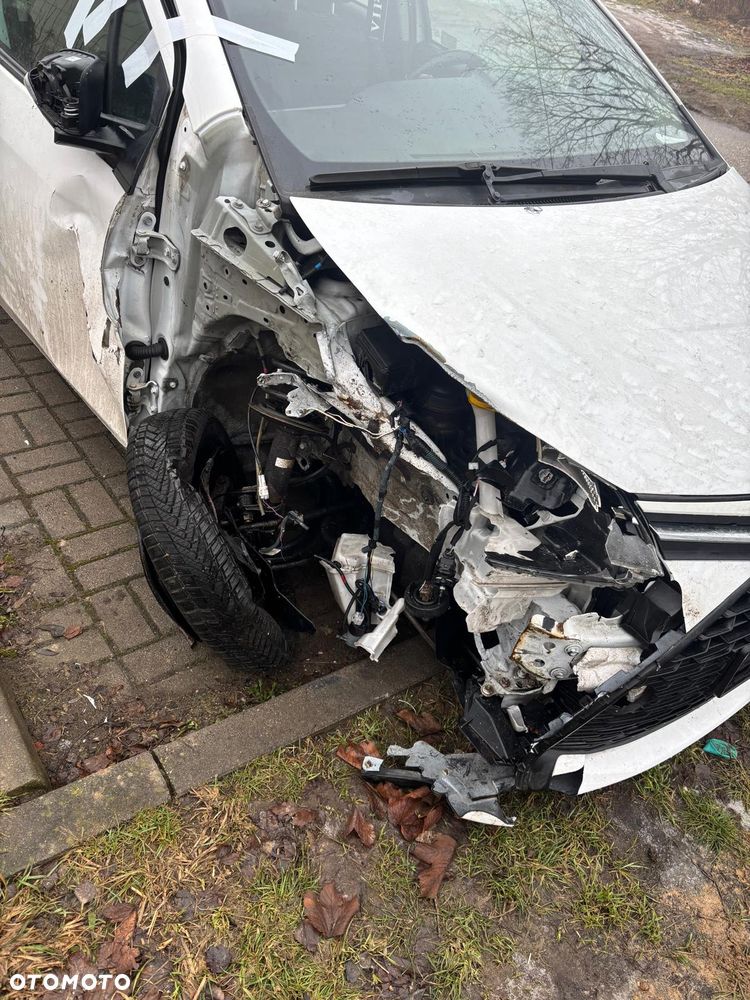 Toyota Yaris 1.0 Active - 9
