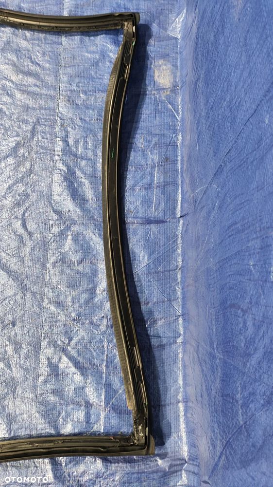 USZCZELKA SZYBY CZOŁOWEJ PRZÓD DACHU LISTWA LEWA A1727200078 A1726900039 MERCEDES SLC SLK R172 W172 - 8