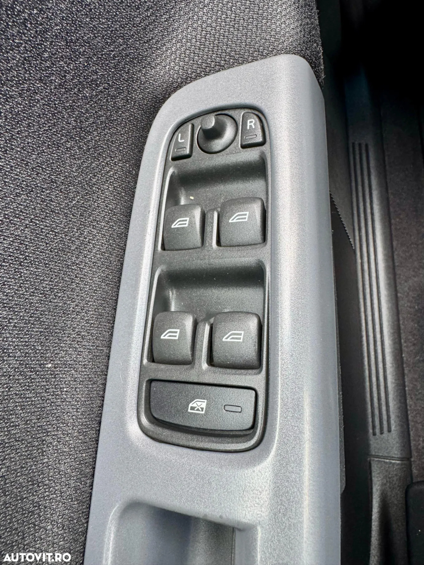 Volvo V50 D2 Business Pro Edition - 34