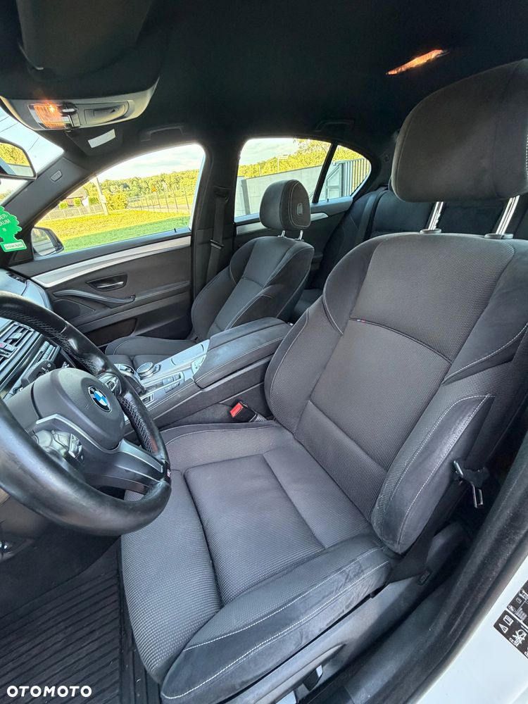 BMW Seria 5 525d xDrive - 19
