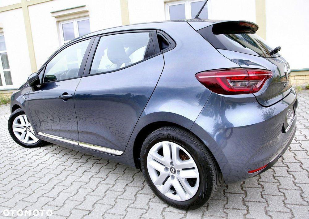 Renault Clio - 26