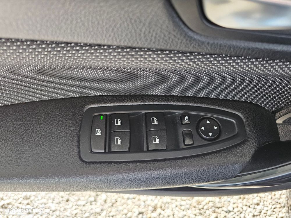 BMW 116 d Line Sport - 10