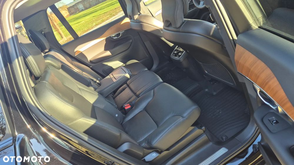 Volvo XC 90 - 15