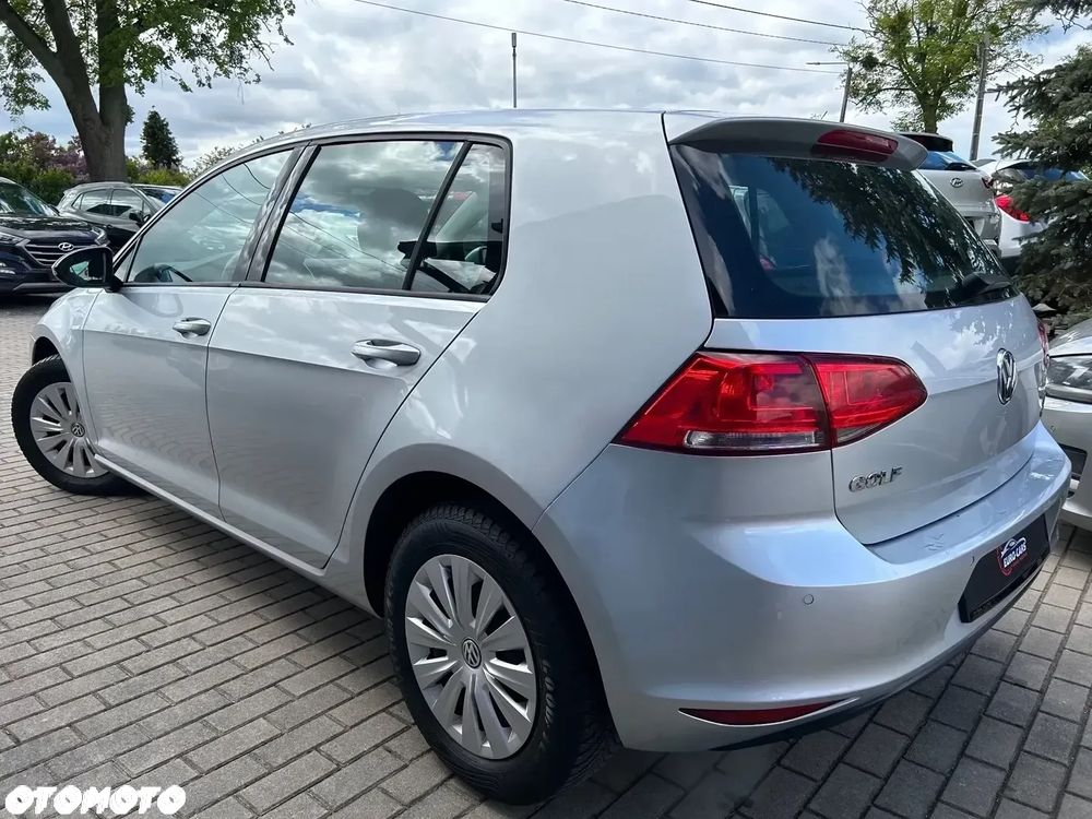 Volkswagen Golf 1.2 TSI BMT Trendline - 2