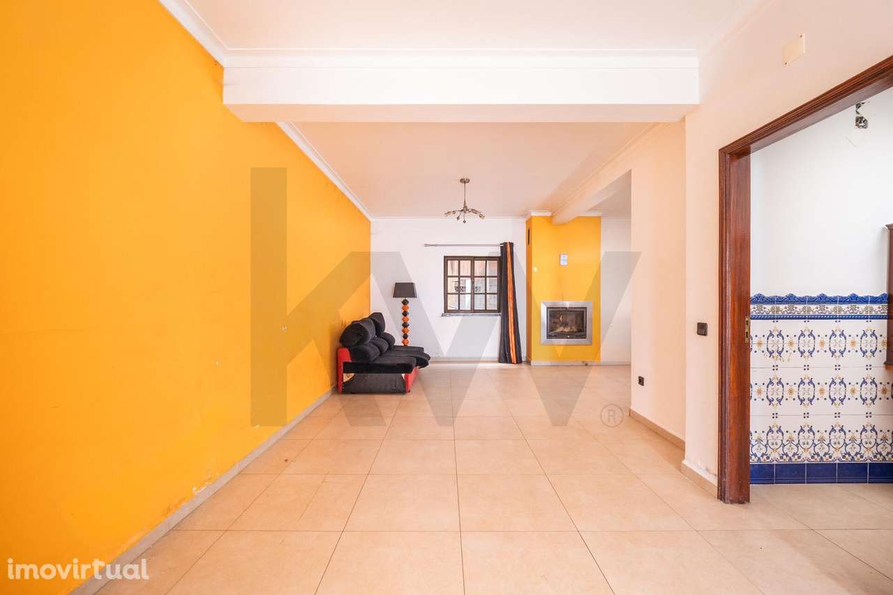 Moradia T4 - Vale de Janes - Grande imagem: 2/23