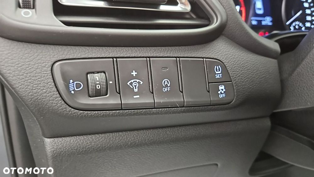 Hyundai i30 1.5 T-GDI 48V-Hybrid N-Line - 17