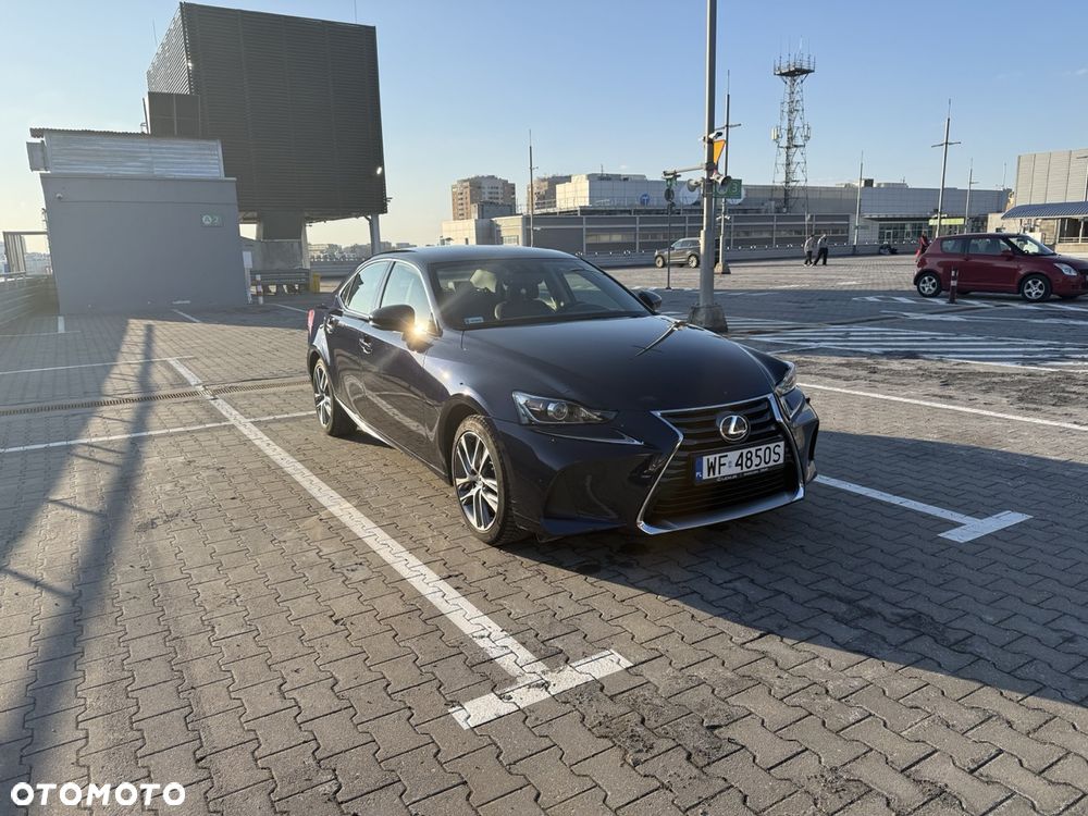 Lexus IS 200t / 300 Elegance - 28