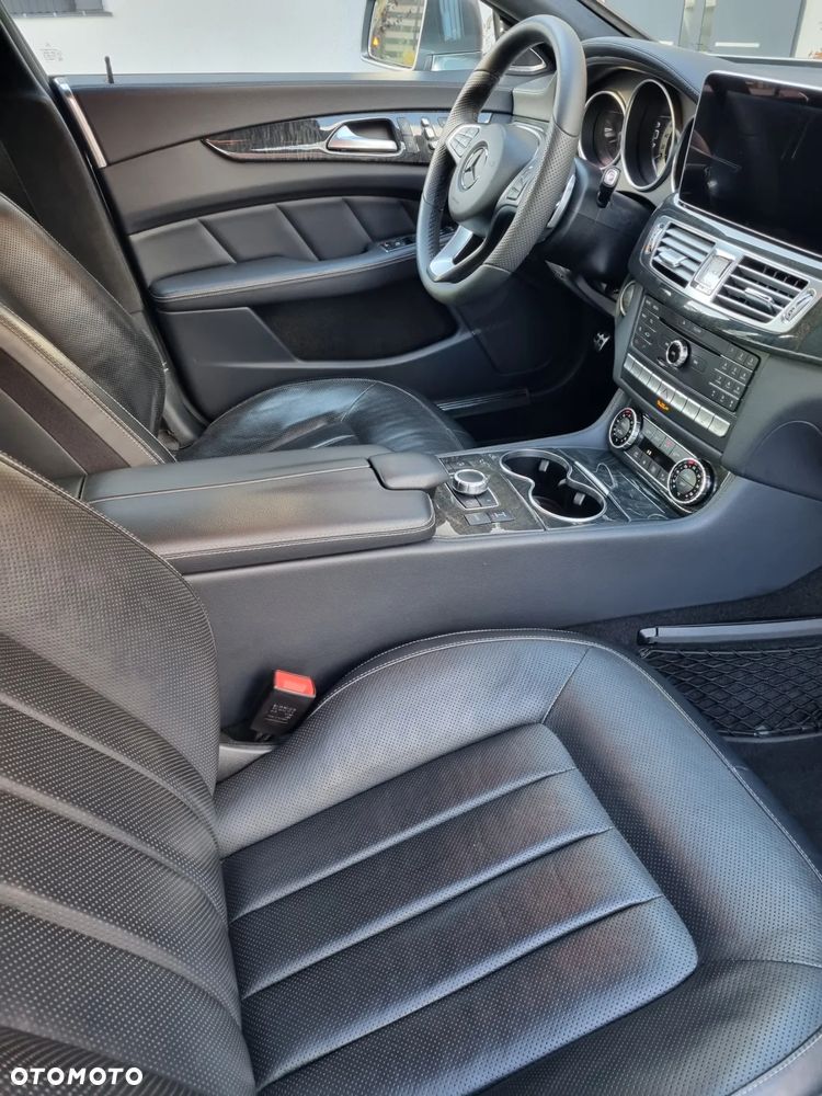 Mercedes-Benz CLS 500 4-Matic 9G-TRONIC - 6