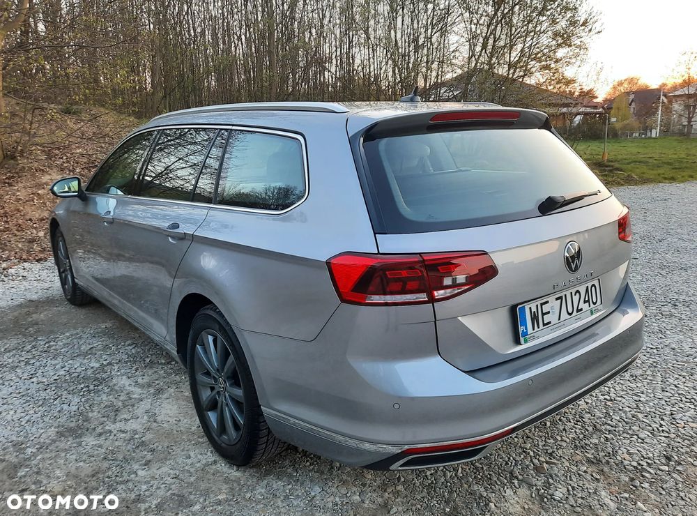 Volkswagen Passat 2.0 TDI Elegance DSG - 5