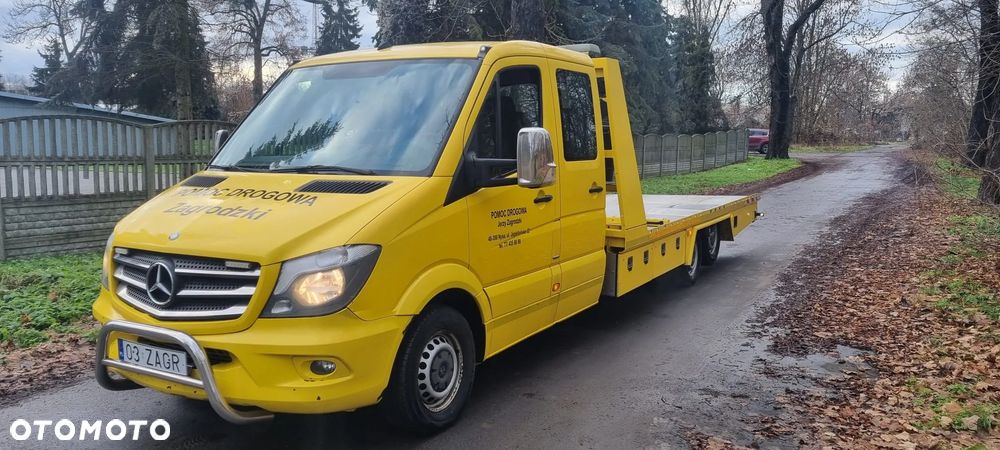 Mercedes-Benz Sprinter - 1